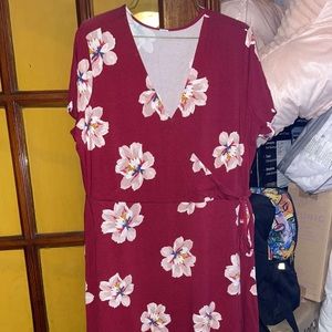 Short sleeve red floral wrap dress